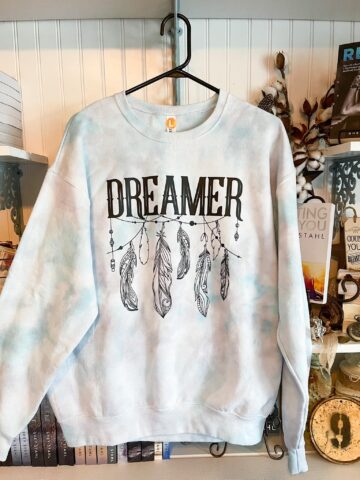 Dreamer crewneck